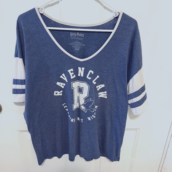 Harry Potter - Ravenclaw - V-neck Short Sleeve Tee - XL - Picture 1 of 6